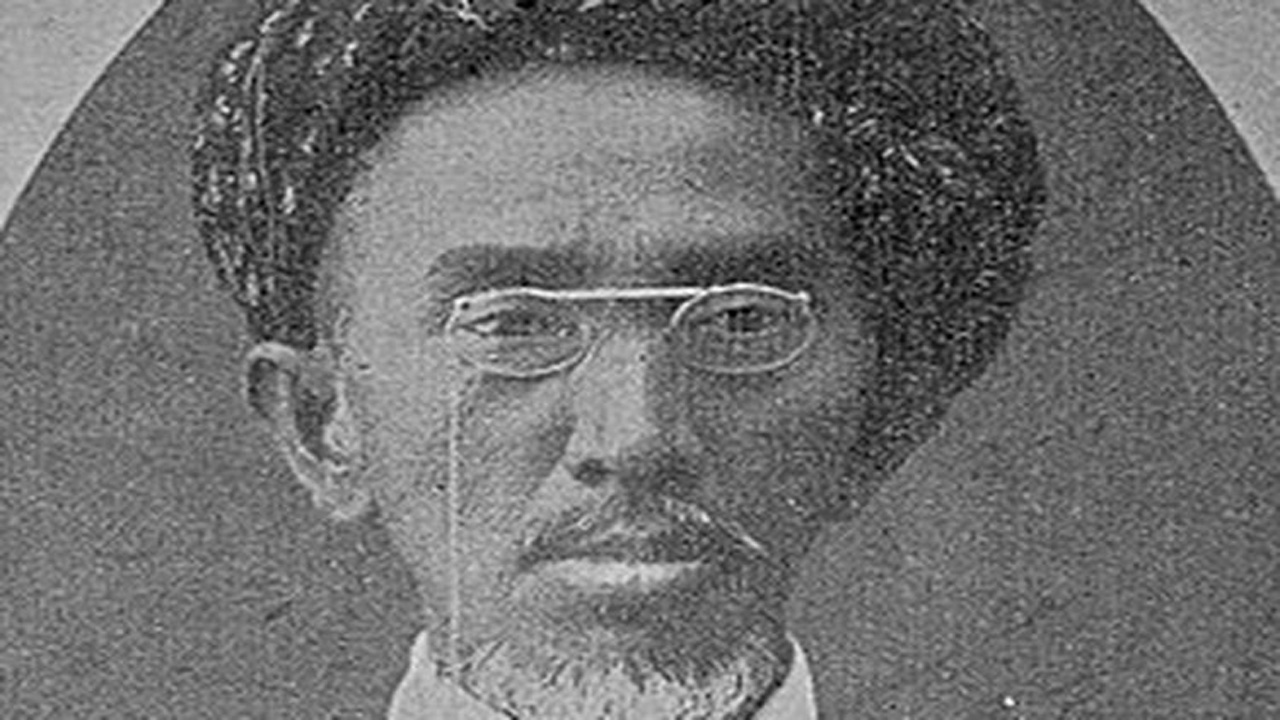 KH Ahmad Dahlan: Tokoh Pendiri Muhammadiyah dan Pelopor Pendidikan Islam di Indonesia